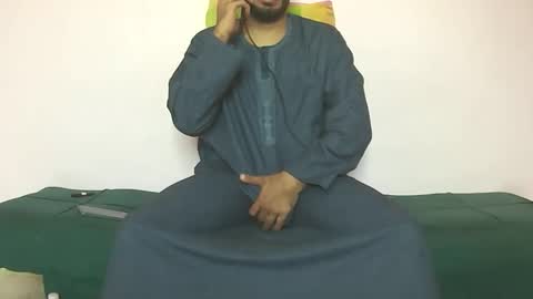 Snapshot of amir_elaraby chatting on 11-12-25, 12:05 Amir online show from 11-12-25, 12:05