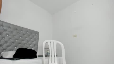 Mikelsen online show from 02-13-25, 02:09