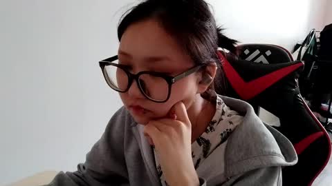 Kathrynenijou online show from 05-19-26, 01:22