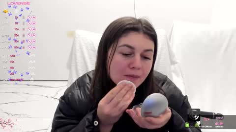 Snapshot of amirastar chatting on 01-12-26, 06:13 Amira Lush Domi is active Open Pvt Welcome to the world of pleasure online show from 01-12-26, 06:13