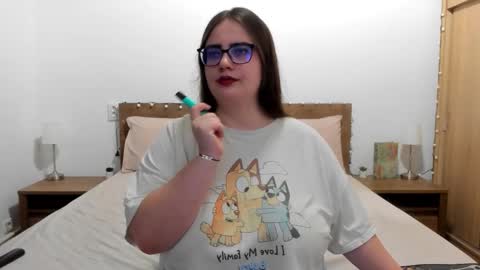 Amira Vyxen online show from 02-15-26, 08:49