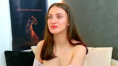 Amira online show from 04-07-26, 11:10