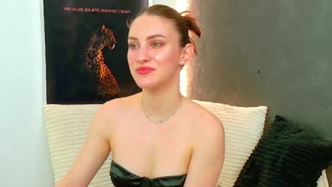 Amira online show from 05-16-26, 03:25