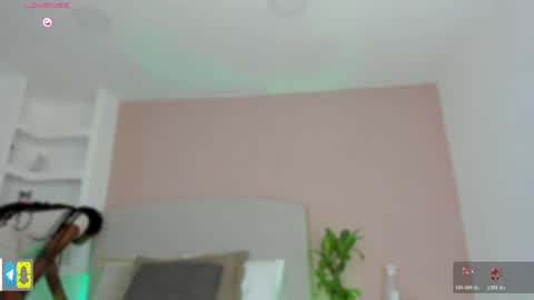 Snapshot of ammy_brown_ chatting on 05-12-26, 07:22 AMMY online show from 05-12-26, 07:22