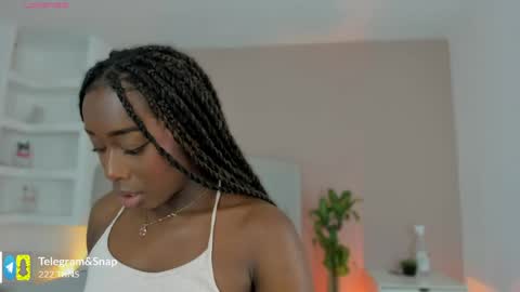 Snapshot of ammy_brown_ chatting on 05-21-26, 07:54 AMMY online show from 05-21-26, 07:54