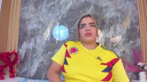 Ammy Honey online show from 06-17-26, 10:32