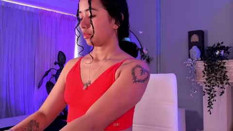 Ammy Nova online show from 12-18-25, 07:31