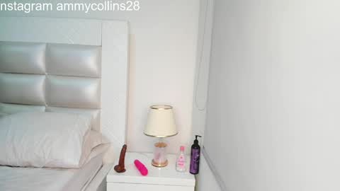 Snapshot of ammycollins28 chatting on 04-01-26, 10:29 online show from 04-01-26, 10:29