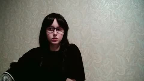 Amomira online show from 10-24-25, 03:58