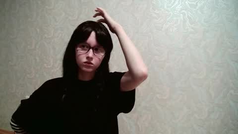 Amomira online show from 11-25-25, 02:55