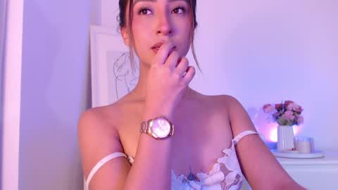Sophi online show from 04-10-26, 07:13