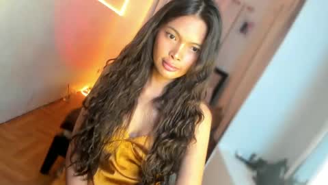 Prinsesa online show from 02-24-25, 04:38