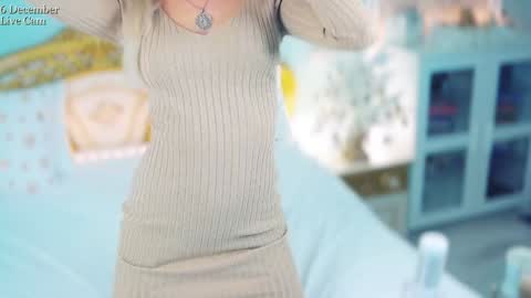  Im the first transgender post-op model on haturbate. I have a new sweet pussy... online show from 12-06-24, 05:00