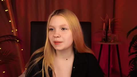 Tessa  online show from 02-20-25, 12:57