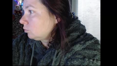 amorelara online show from 10-12-25, 02:49