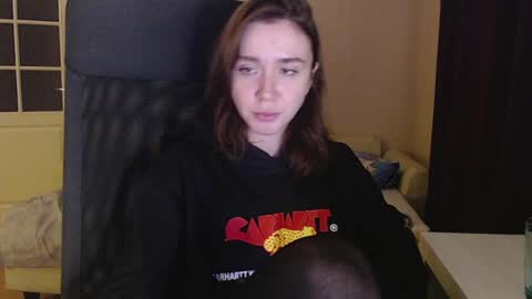 Snapshot of amoremeoww chatting on 12-25-24, 05:37 miss unforgettable online show from 12-25-24, 05:37