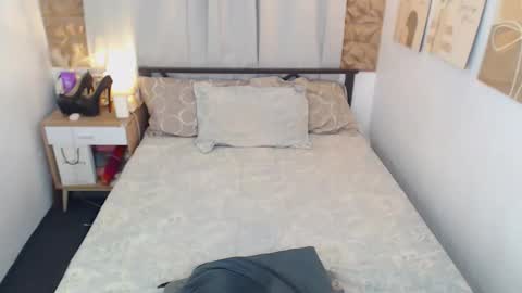 amorgisela online show from 11-06-25, 04:13