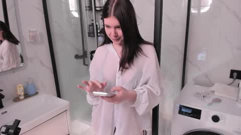 Ada online show from 03-26-26, 01:28