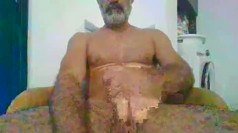 Snapshot of amram1985 chatting on 11-08-25, 02:28 amram1985 online show from 11-08-25, 02:28