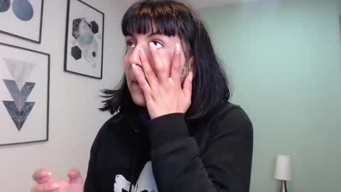 Amy 3 online show from 10-15-25, 04:34