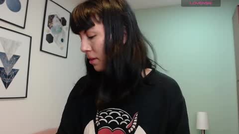 Snapshot of amy__adams1 chatting on 03-26-26, 04:40 Amy 3 online show from 03-26-26, 04:40