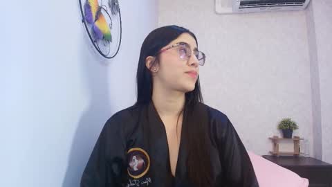 amy__wats0n online show from 10-22-25, 07:13