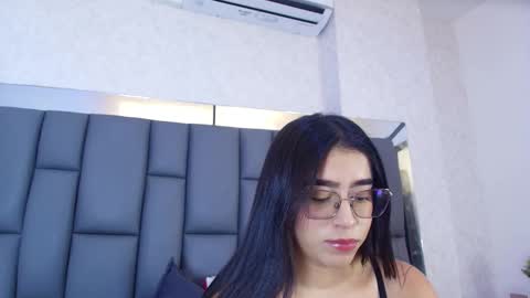 Snapshot of amy__wats0n chatting on 03-27-26, 07:13 amy__wats0n online show from 03-27-26, 07:13