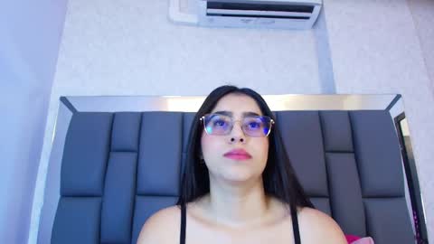 Snapshot of amy__wats0n chatting on 05-01-26, 07:07 amy__wats0n online show from 05-01-26, 07:07