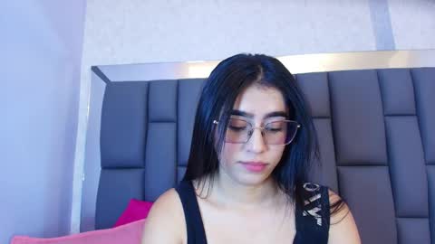 Snapshot of amy__wats0n chatting on 05-04-26, 07:10 amy__wats0n online show from 05-04-26, 07:10