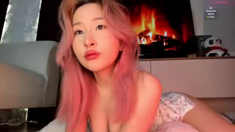 Snapshot of amy_akim chatting on 07-08-26, 02:27 Amy Akime online show from 07-08-26, 02:27