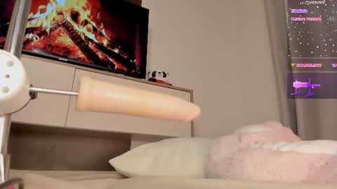 Snapshot of amy_akim chatting on 08-02-26, 04:33 Amy Akime online show from 08-02-26, 04:33