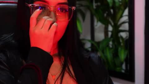 Snapshot of amy_fox2 chatting on 03-06-26, 02:35 Amy online show from 03-06-26, 02:35