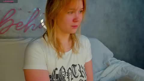 Amy online show from 09-18-25, 12:01