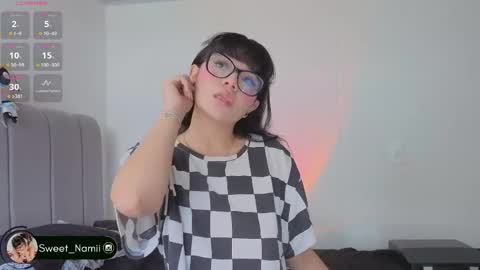 Hello I am Allison Welcome to my room and let is  have a good time together whith me online show from 04-01-26, 04:15