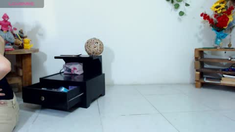 amy mur online show from 05-13-26, 06:38