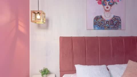 amy_saenz_ online show from 10-06-25, 09:45