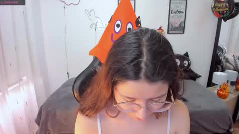 Amy sophia 3 online show from 10-24-25, 12:56