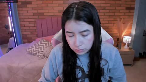 Amy sophia 3 online show from 05-21-26, 11:28