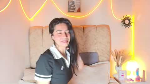 Amy online show from 06-09-26, 11:33