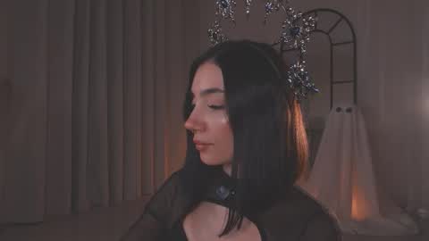 Amy Armstrong online show from 10-11-25, 12:43