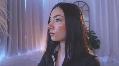 Amy Armstrong online show from 11-23-25, 02:39