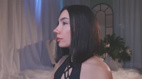 Amy Armstrong online show from 02-25-26, 10:19