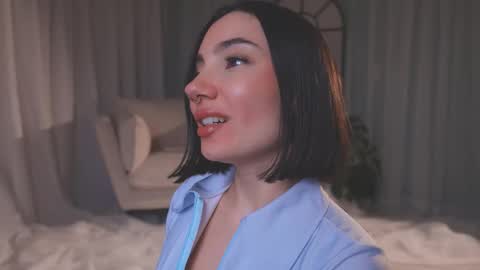 Amy Armstrong online show from 03-25-26, 12:27