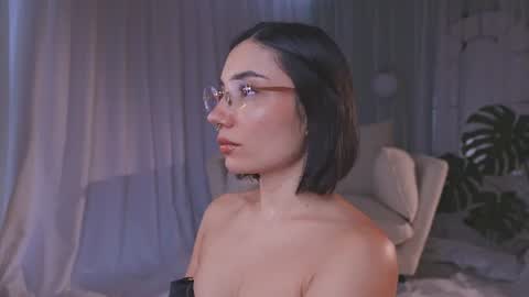 Amy Armstrong online show from 06-17-26, 10:10