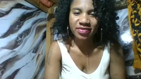 Snapshot of amyatche chatting on 06-16-26, 04:37 Amyatche online show from 06-16-26, 04:37