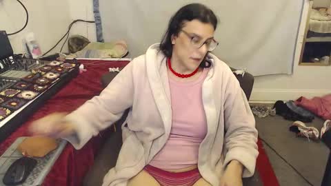 Trashely Gimpson online show from 03-14-26, 09:15