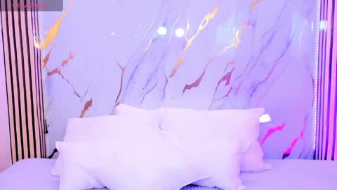 My name is AMY... Nice to meet you  thumb up me please its important online show from 04-23-26, 07:05