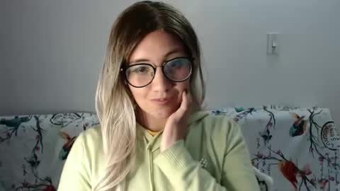 amycosplay99 online show from 01-03-25, 07:06