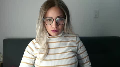 amycosplay99 online show from 02-07-25, 03:55
