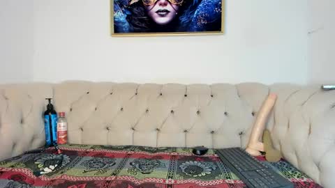 Snapshot of amydelahoz chatting on 02-12-25, 04:01 Amy Kamila online show from 02-12-25, 04:01